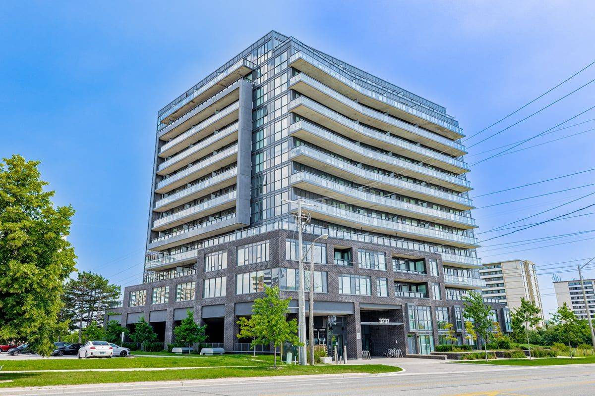 3237 Bayview AVE #1009, Toronto C15, ON M2K 0G1