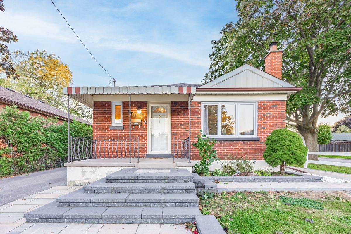 Oshawa, ON L1H 6A9,270 Highland AVE