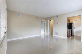 204 NE 10th Ave #C, Fort Lauderdale, FL 33301