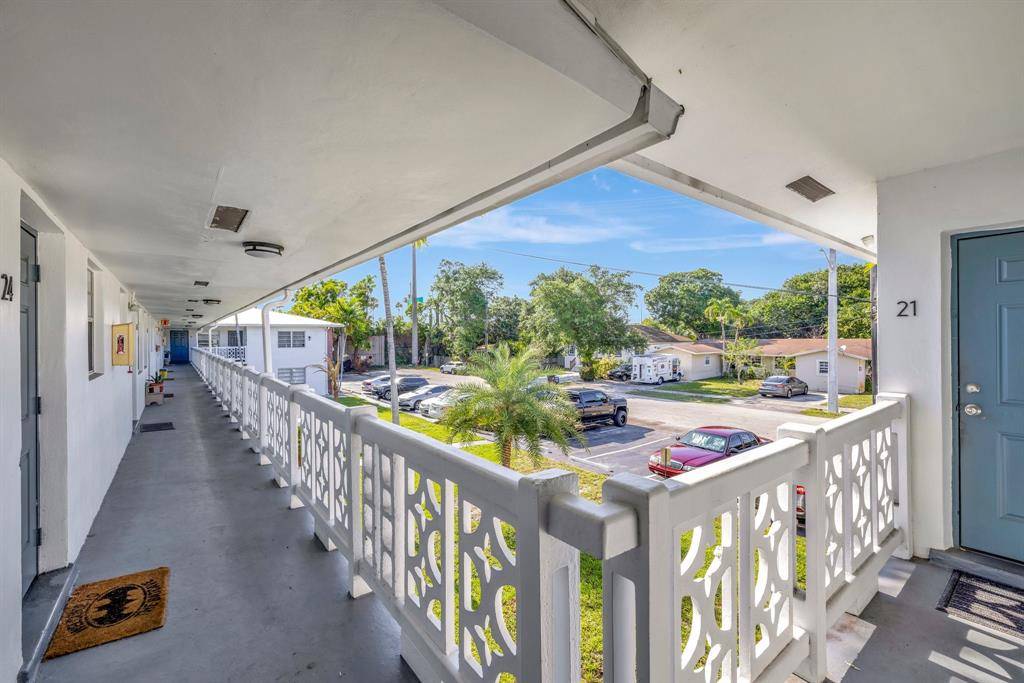Fort Lauderdale, FL 33312,1916 SW 11th St