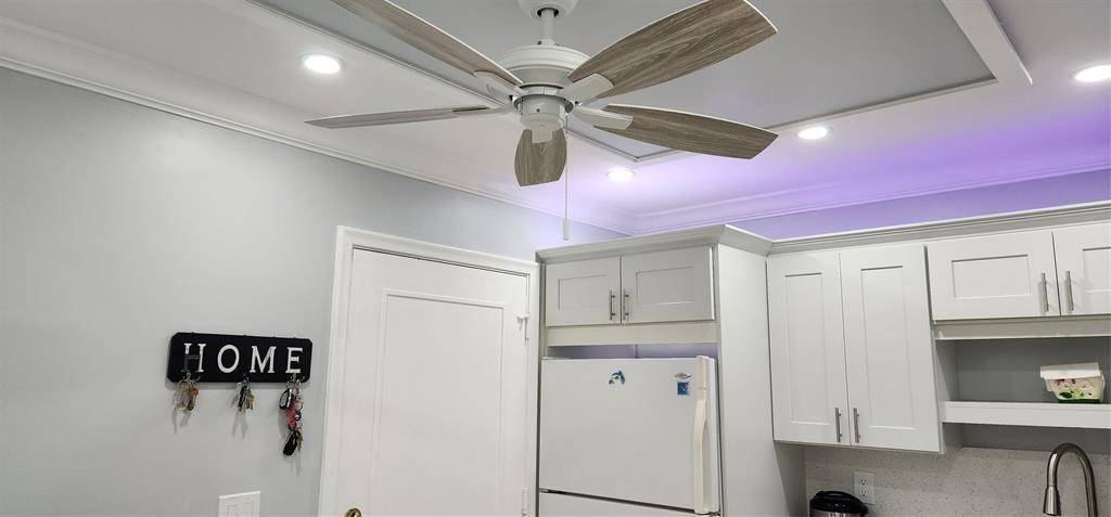 Lauderhill, FL 33313,4851 NW 21st #109