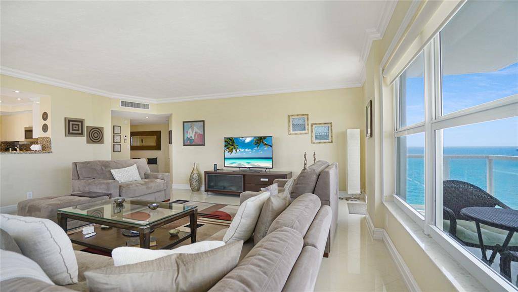 3750 GALT OCEAN DR #1806, Fort Lauderdale, FL 33308