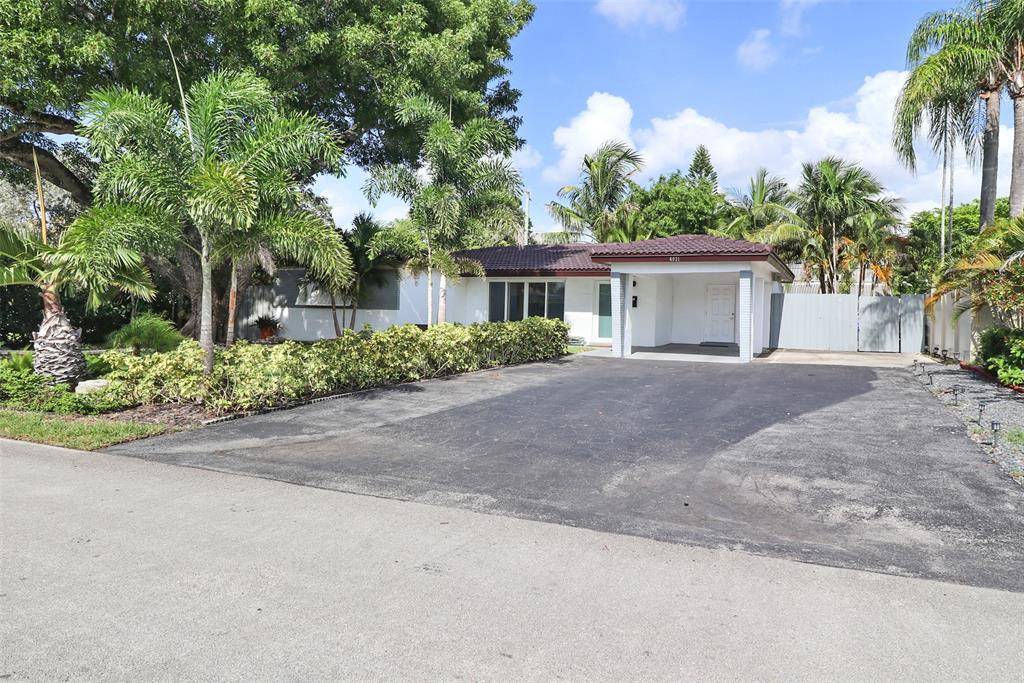 4031 NE 15th Ave, Oakland Park, FL 33334