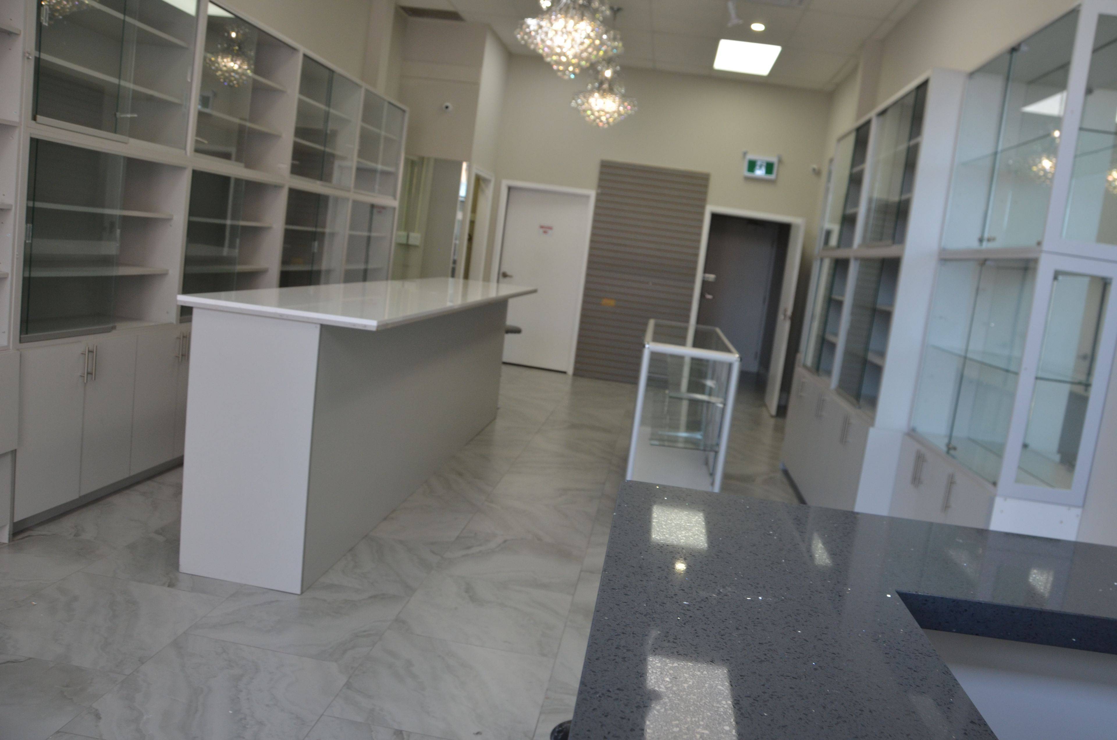 Markham, ON L3S 0B5,20 New Delhi DR #76