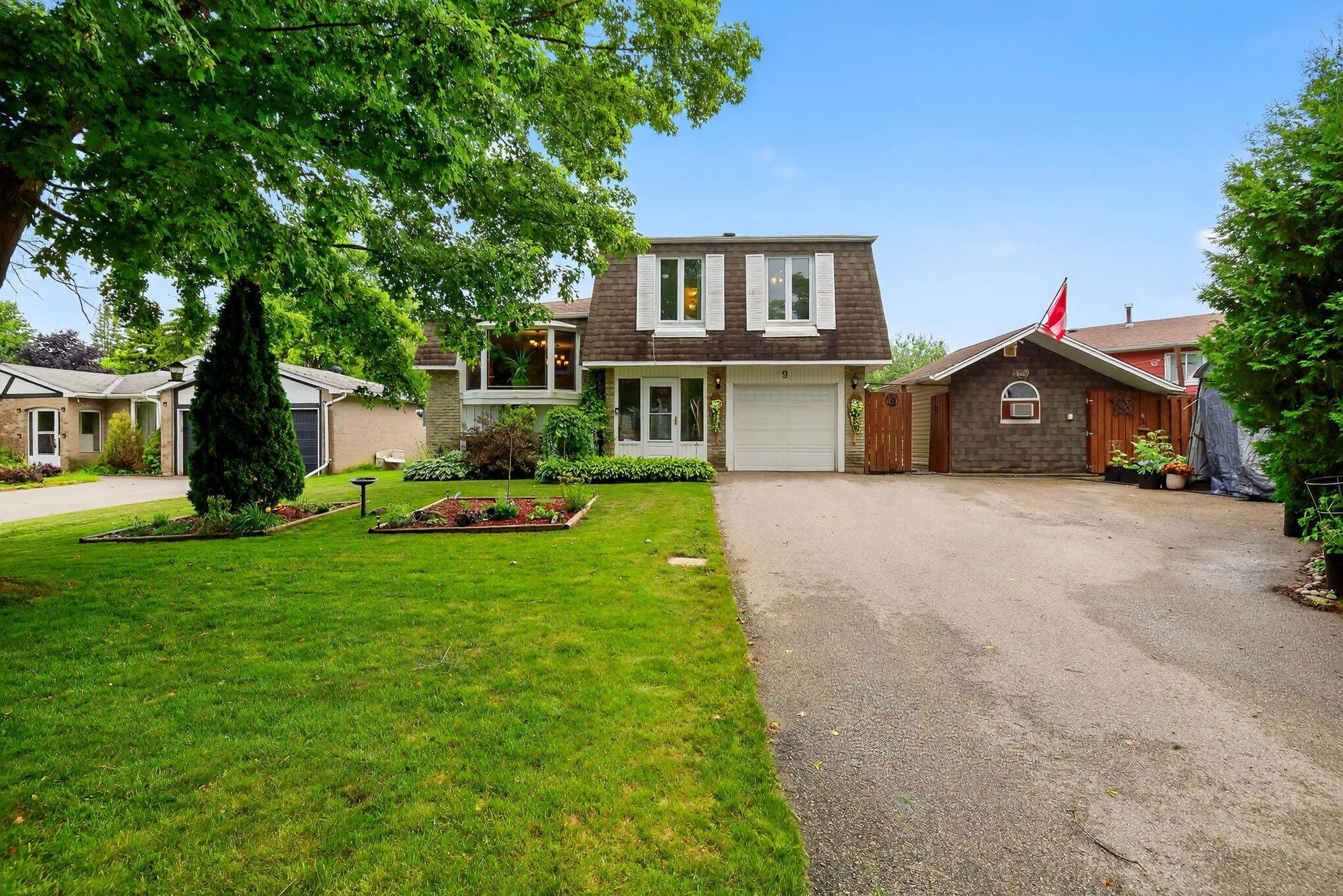New Tecumseth, ON L0G 1A0,9 Hammond CRES