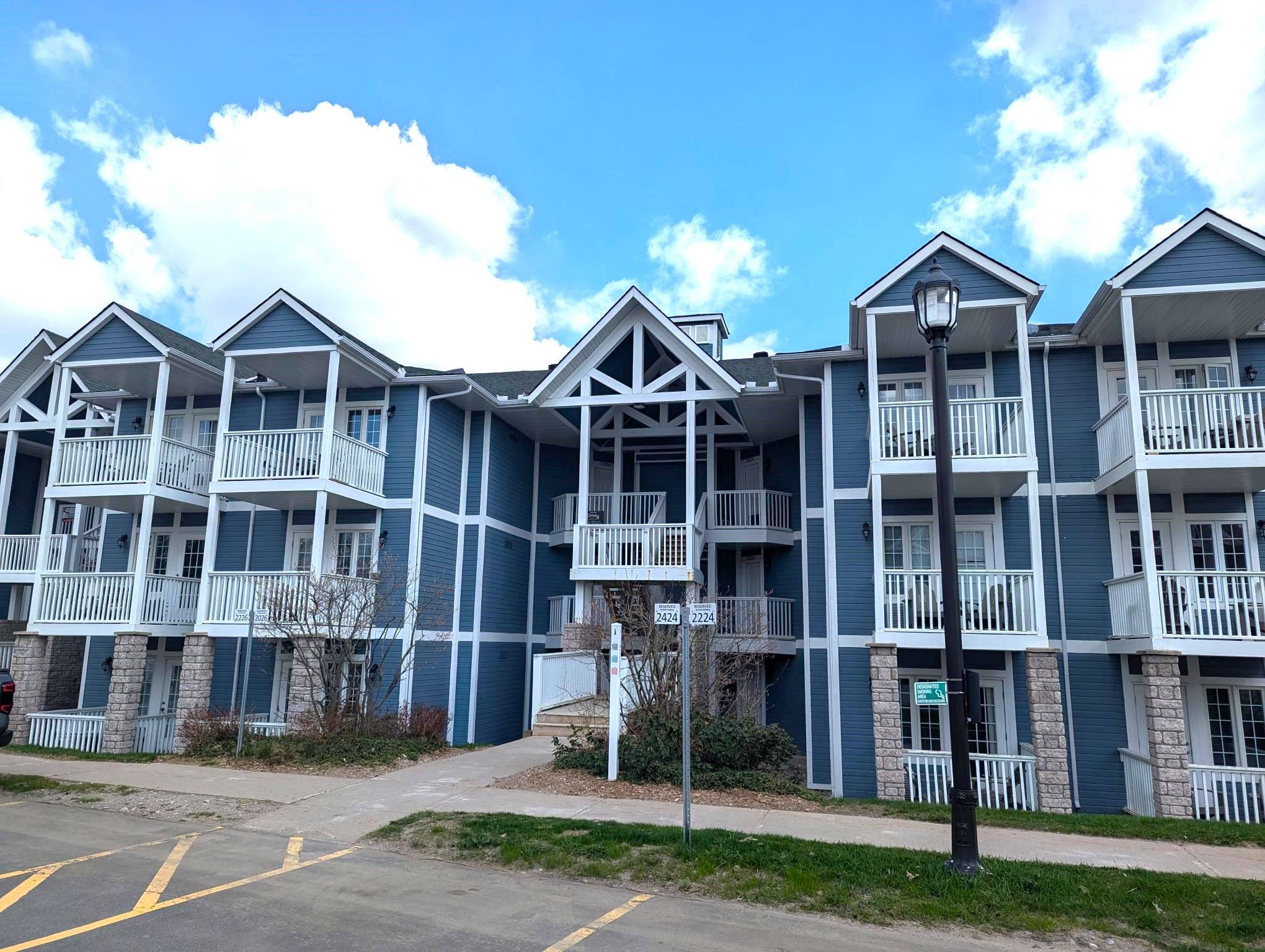 90 Highland DR #2426, 2427, Oro-medonte, ON L0L 2L0
