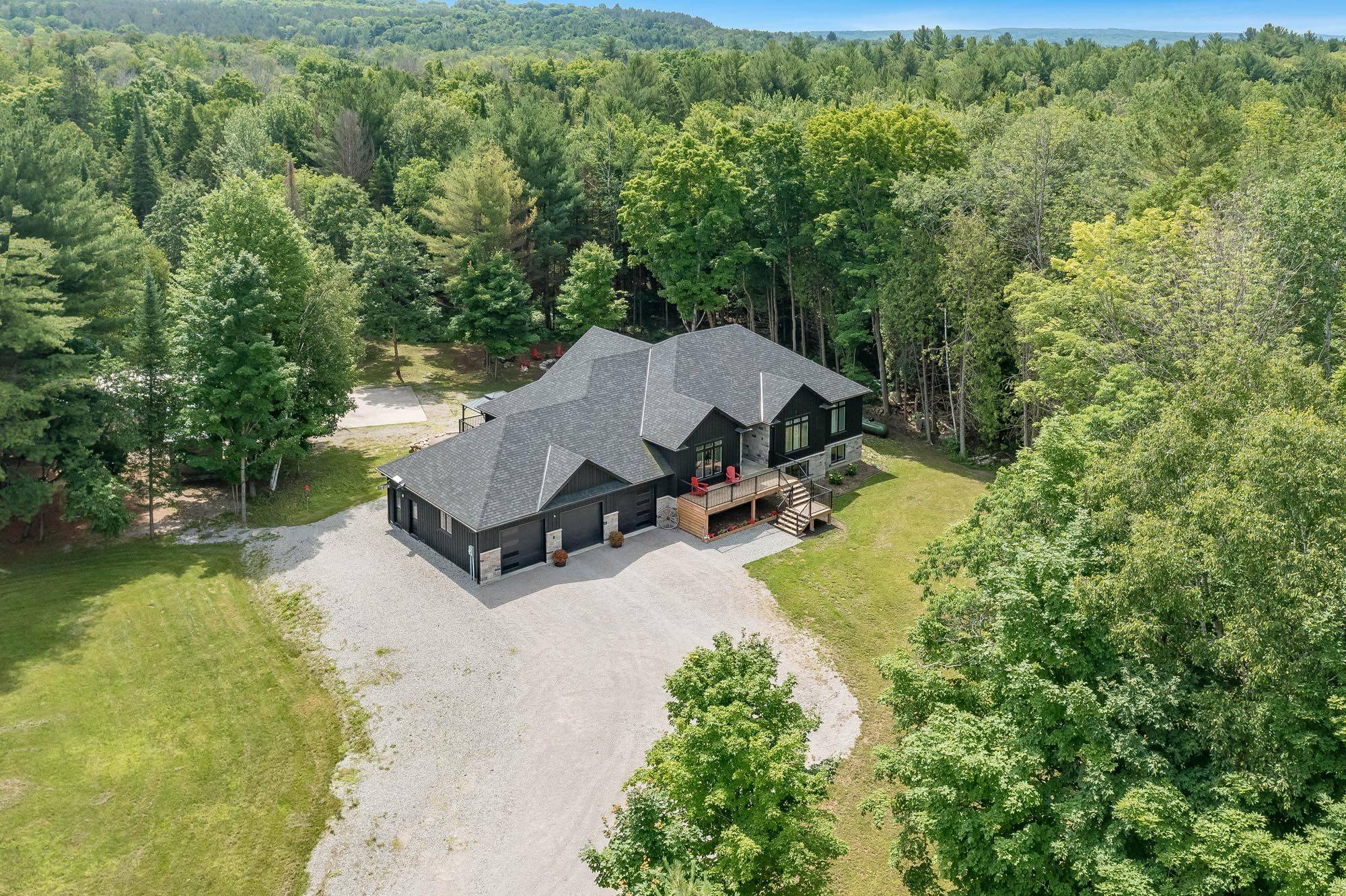 151 Mount Saint Louis RD E, Oro-medonte, ON L0K 1E0