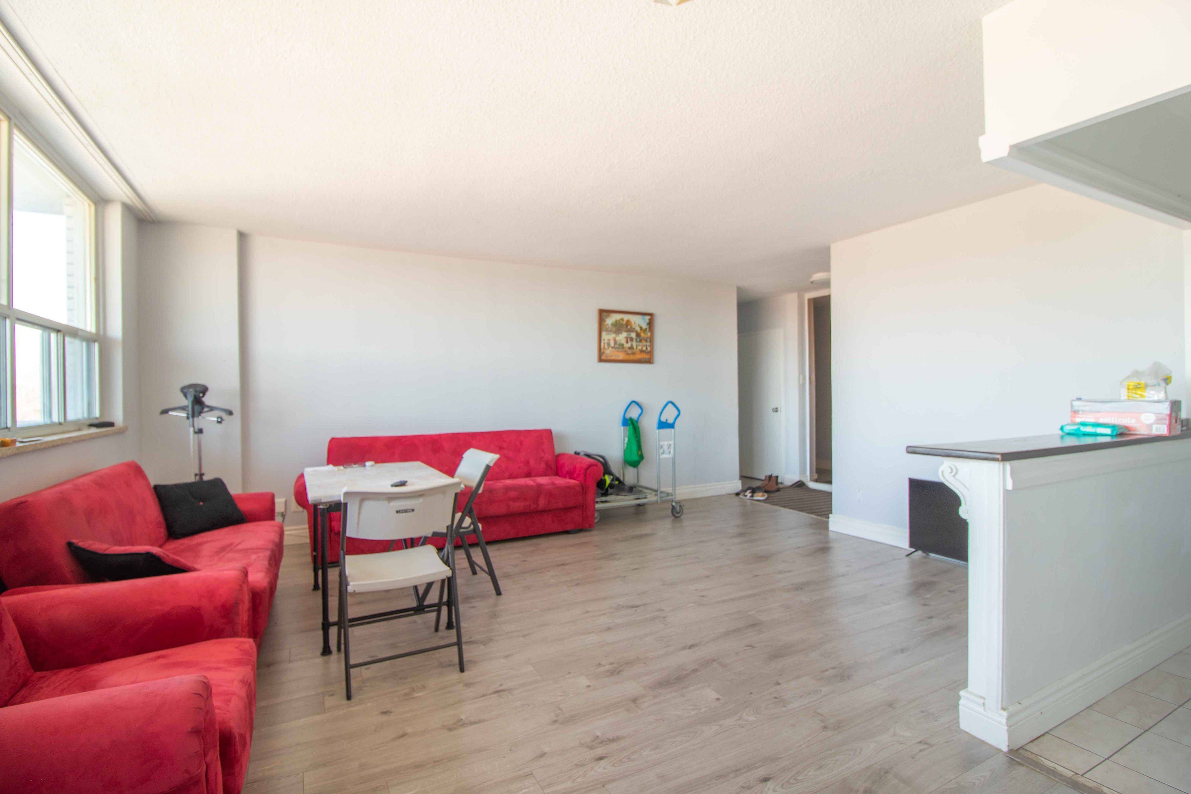 Toronto W05, ON M3J 1B2,80 Grandravine DR #703
