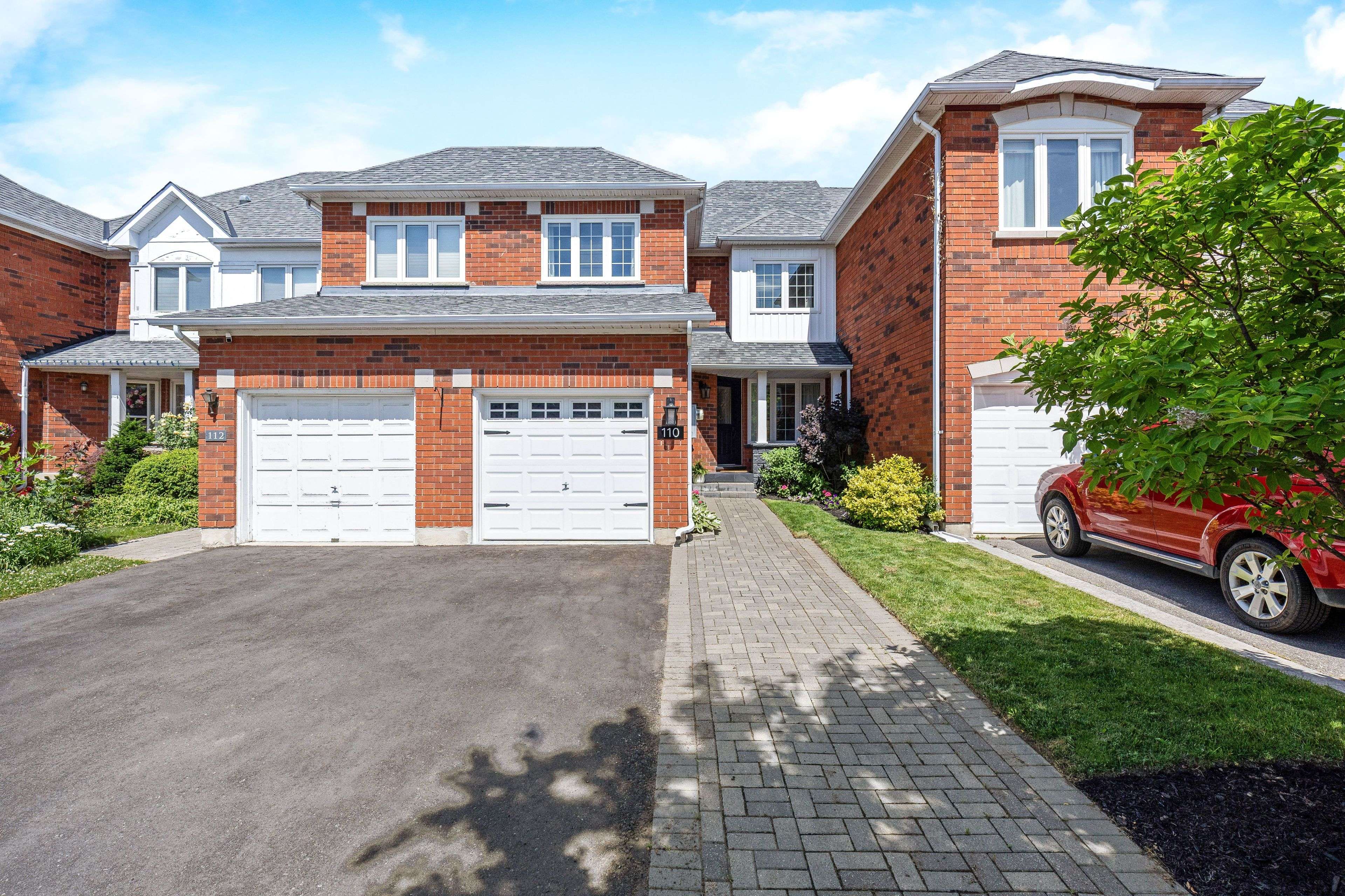 110 James Young DR, Halton Hills, ON L7G 5S1