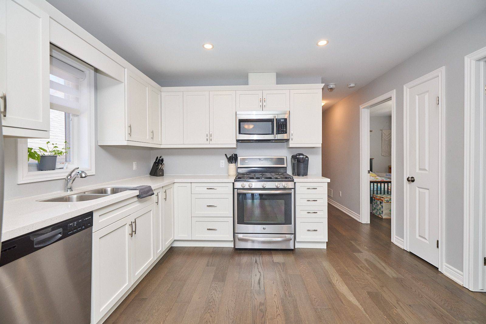 St. Catharines, ON L2S 2P2,28 Churchill ST