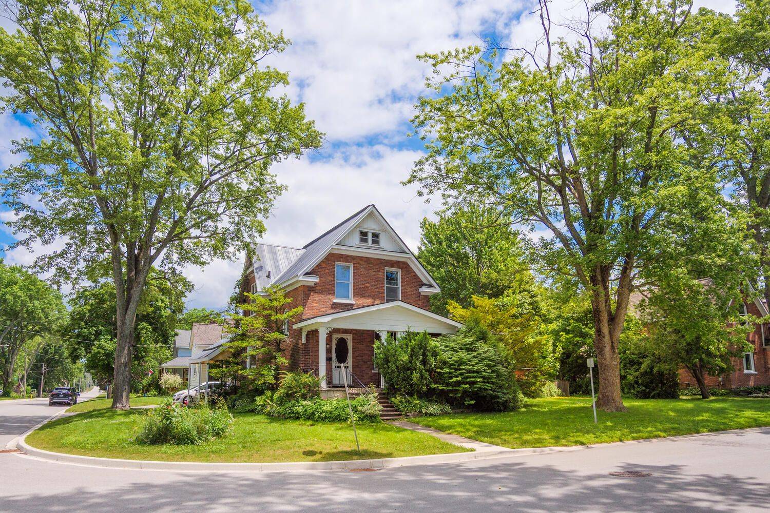 391 Brown ST, South Bruce Peninsula, ON N0H 2T0