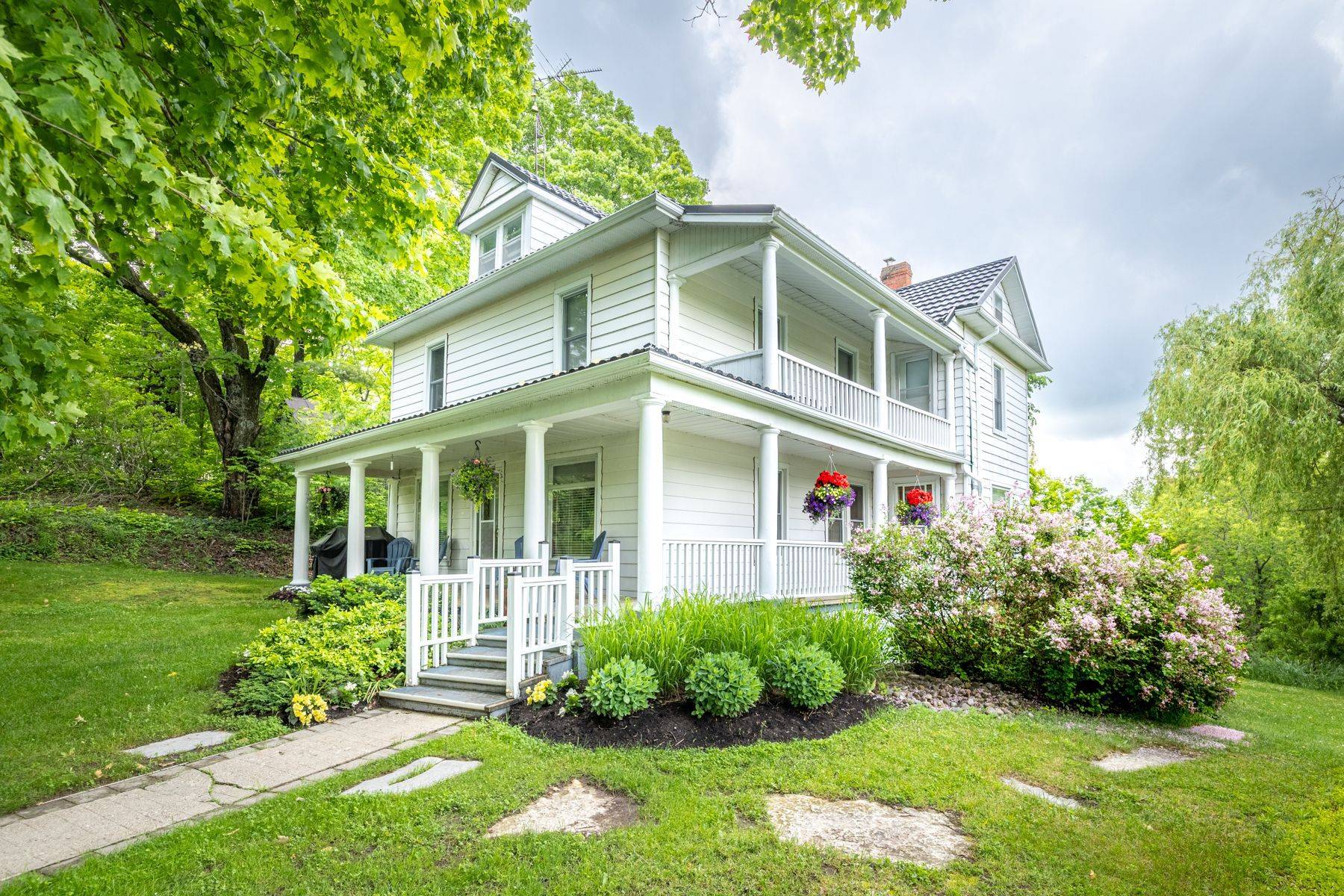 5507 Opinicon RD, Frontenac, ON K0H 2L0