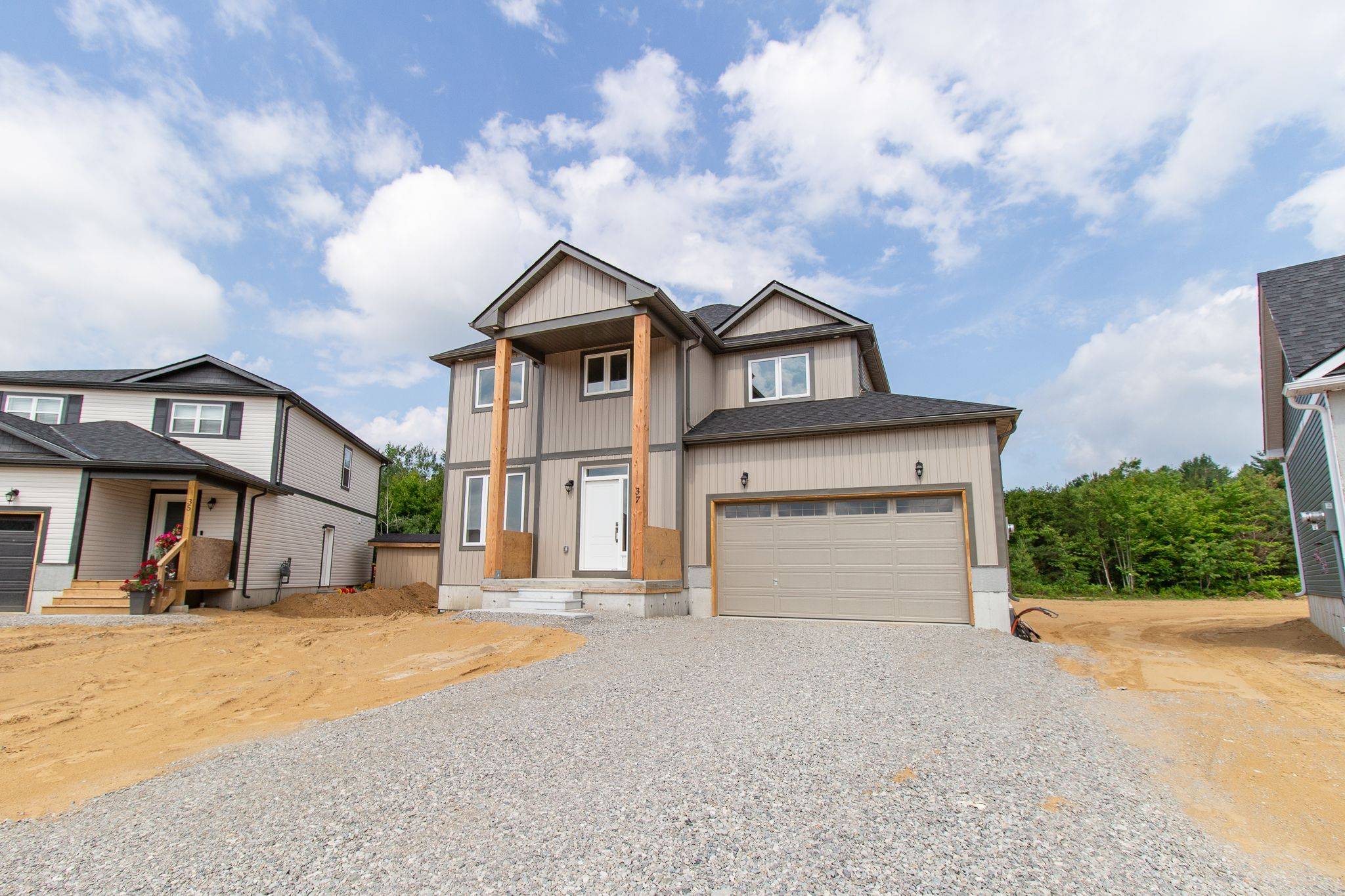 37 Whitehorn PARK, Bracebridge, ON P1L 0A7