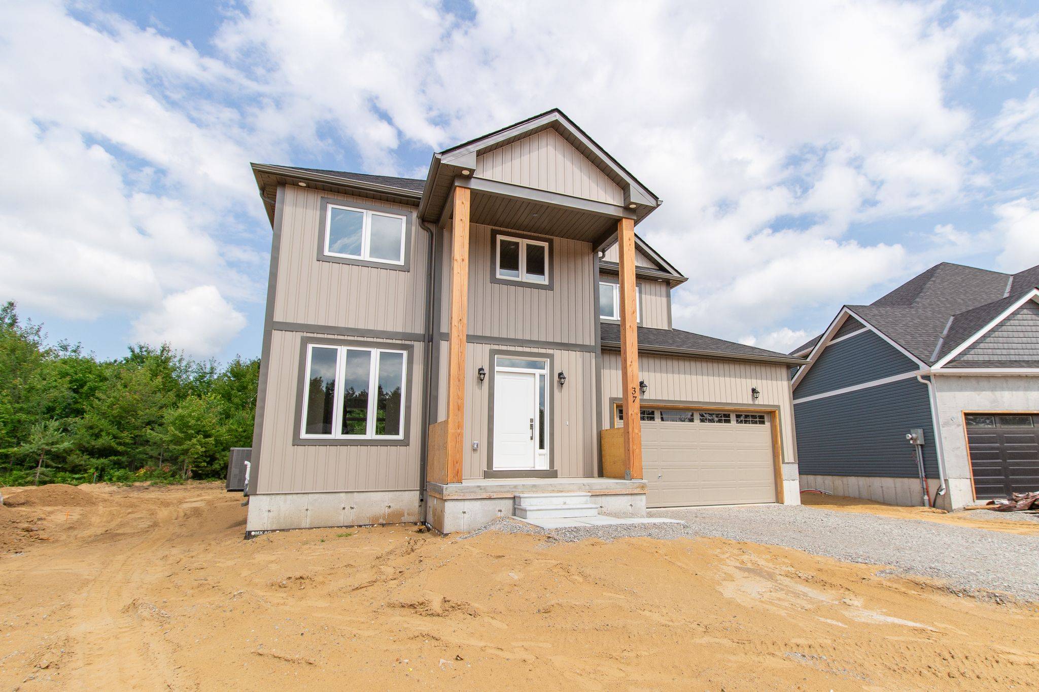 Bracebridge, ON P1L 0A7,37 Whitehorn PARK