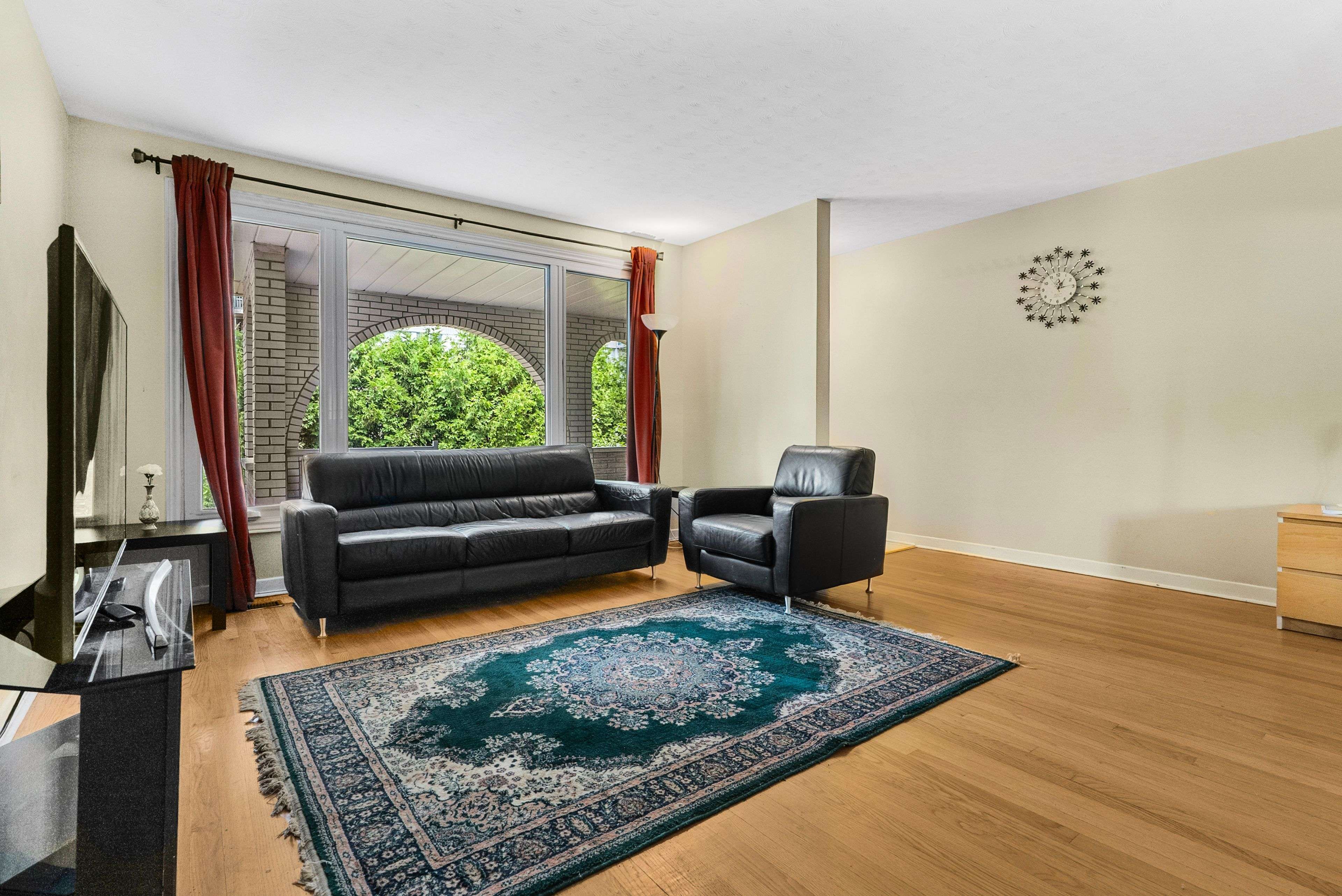 Britannia - Lincoln Heights And Area, ON K2B 6X8,2666 Regina ST