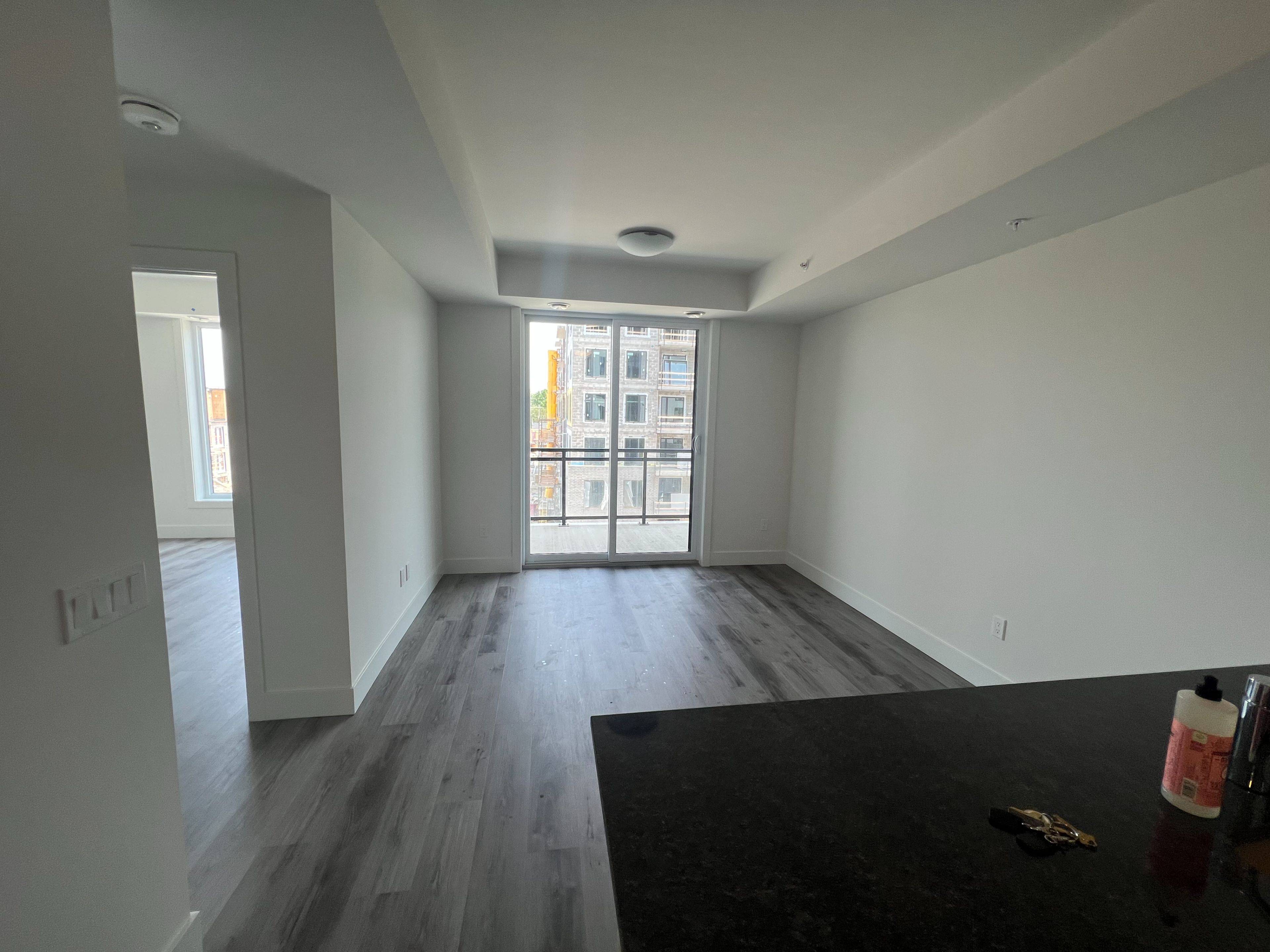 Waterloo, ON N2J 0G2,103 Roger ST #413