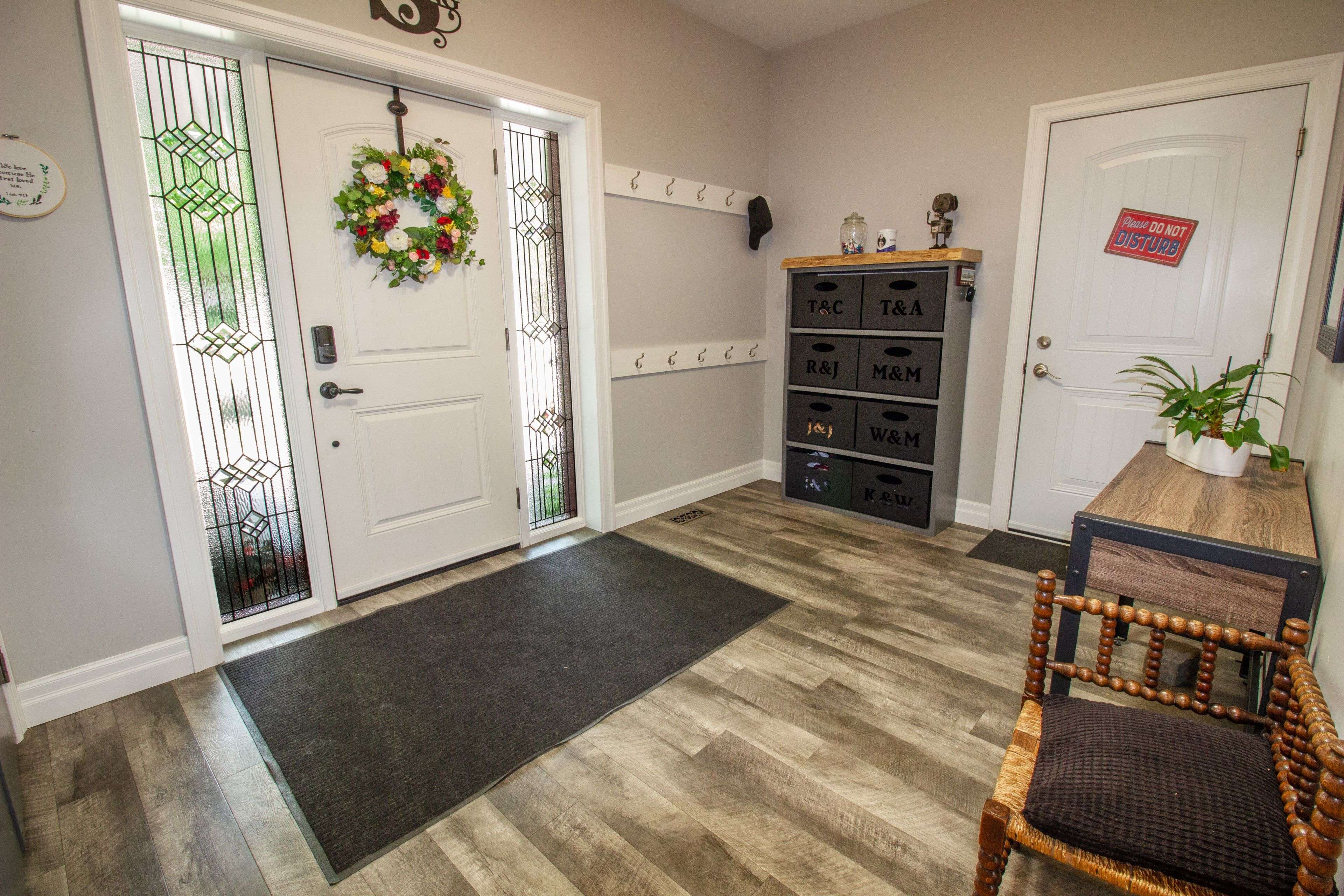 Centre Wellington, ON N1M 1N2,566 St. Patrick ST E