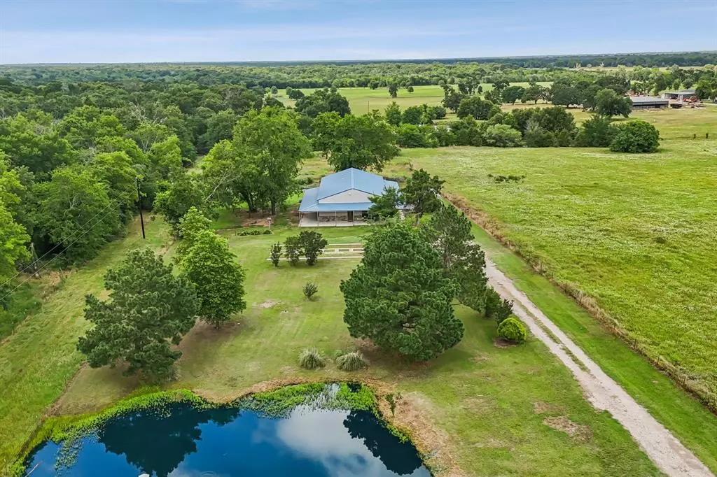 Kaufman, TX 75142,2122 County Road 119