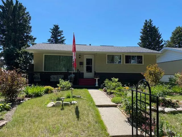 Camrose, AB T4V 2K7,25 Montclare AVE