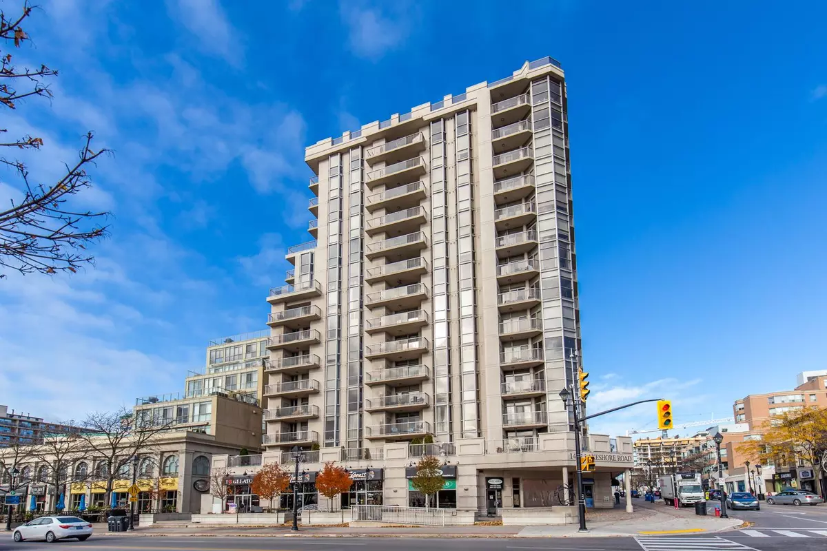 Burlington, ON L7S 1B5,1477 Lakeshore RD #1102