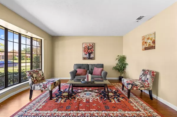 Richardson, TX 75082,2206 Acacia Street