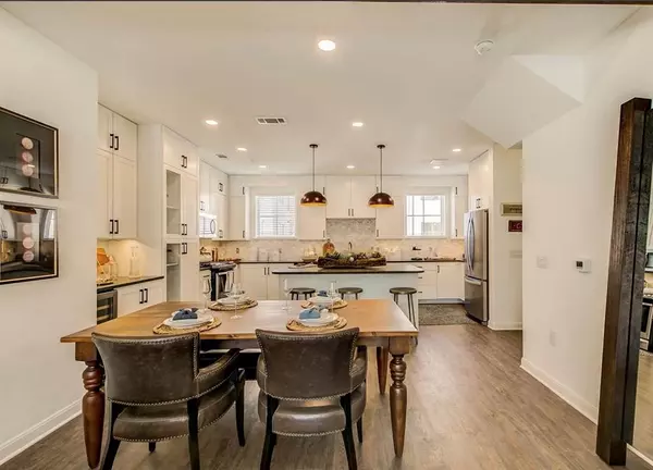 Dallas, TX 75244,12001 Inwood Road #2708