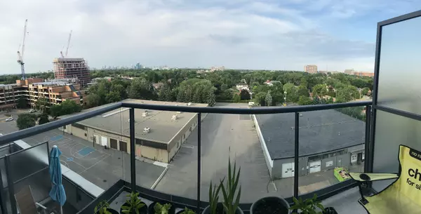 Toronto C06, ON M3H 0C8,31 Tippett RD #811