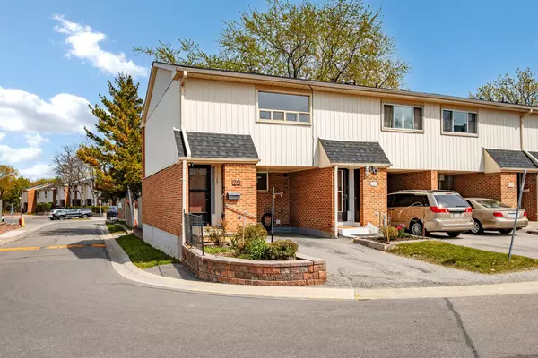2451 Bridletowne CIR #29, Toronto E05, ON M1W 2Y4