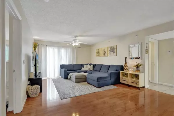 Coconut Creek, FL 33073,5041 WILES RD #205