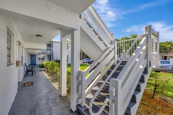 Fort Lauderdale, FL 33312,1916 SW 11th St