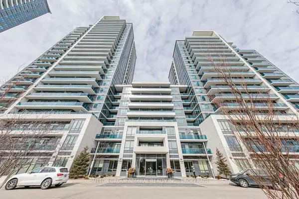 Markham, ON L3T 0E1,7167 Yonge ST #PH301