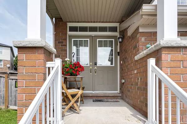 Bradford West Gwillimbury, ON L3Z 0P3,59 Matthewson AVE