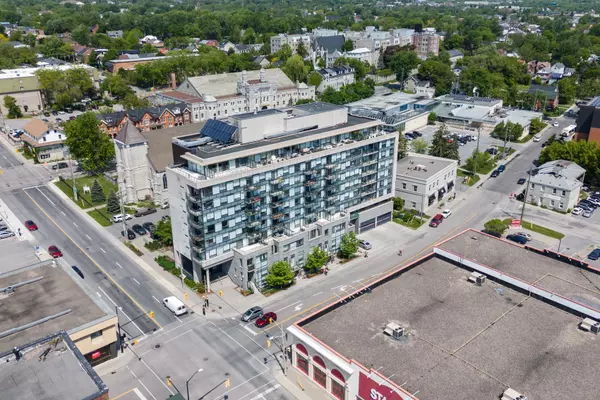 121 Queen ST #306, Kingston, ON K7K 0G6