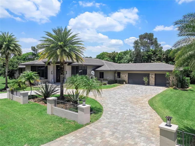 12321 NW 2nd St, Plantation, FL 33325