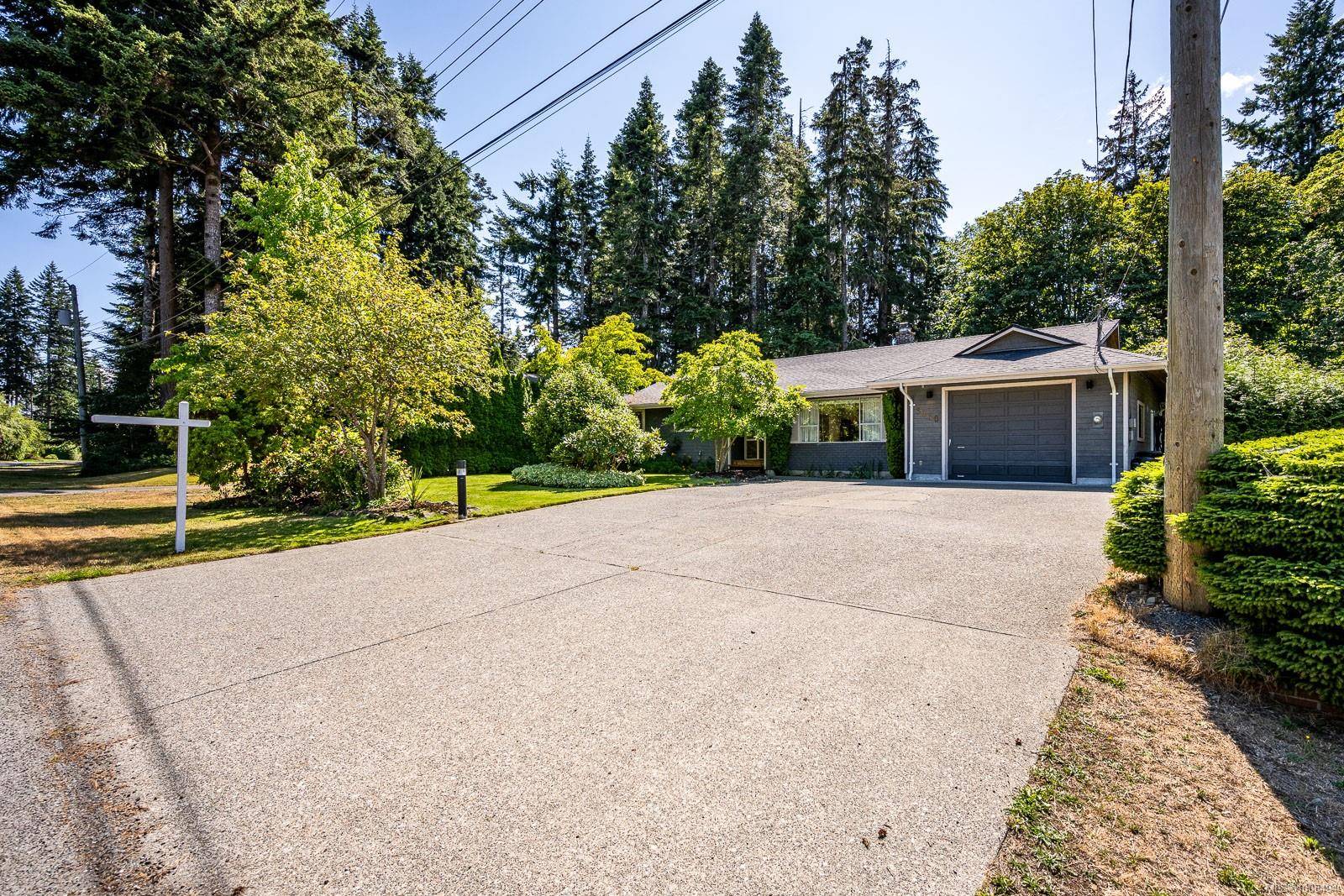 3830 Sutil Rd, Campbell River, BC V9H 1J5