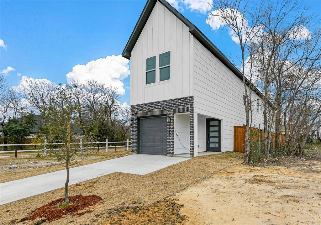 Dallas, TX 75210,4519 Metropolitan Avenue