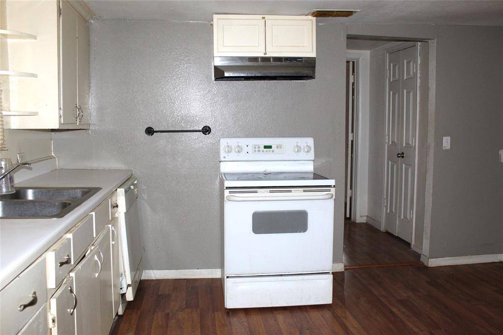 Stephenville, TX 76401,1390 N Estes Street