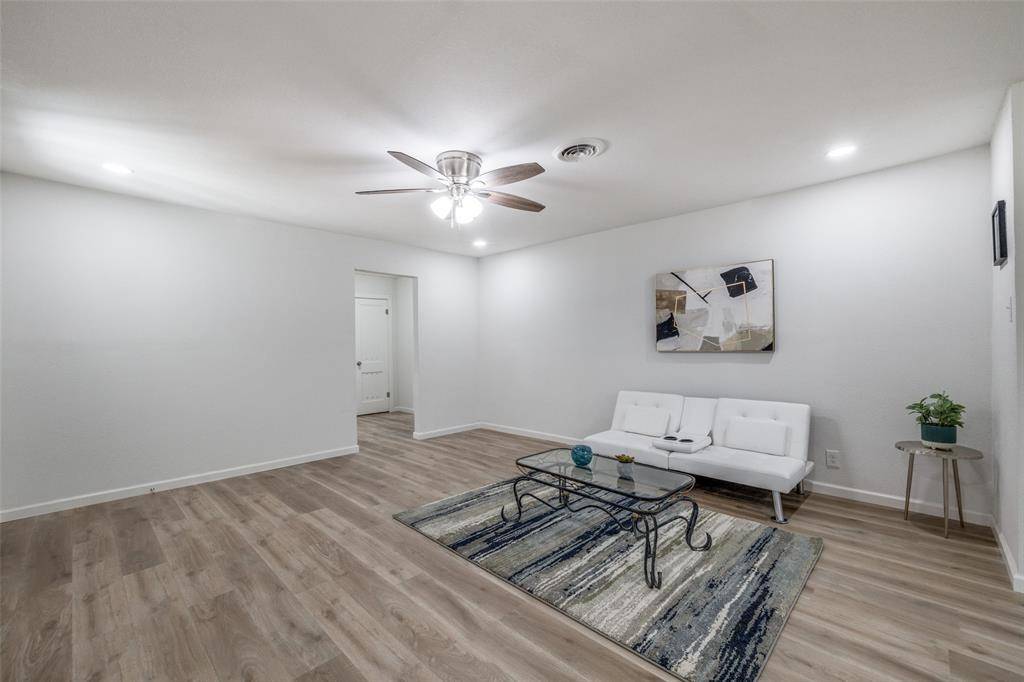 Fort Worth, TX 76112,2508 Yeager Street