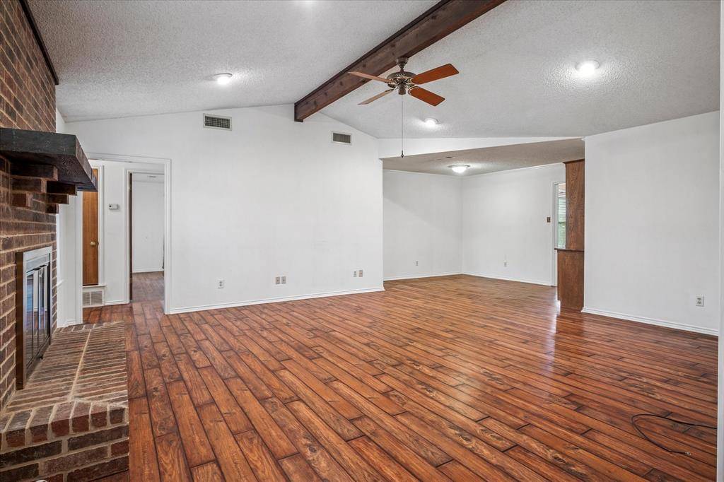 Denton, TX 76209,3328 Dunes Street