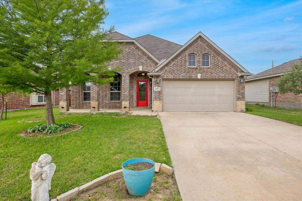 5013 SPRUCE, Krum, TX 76249