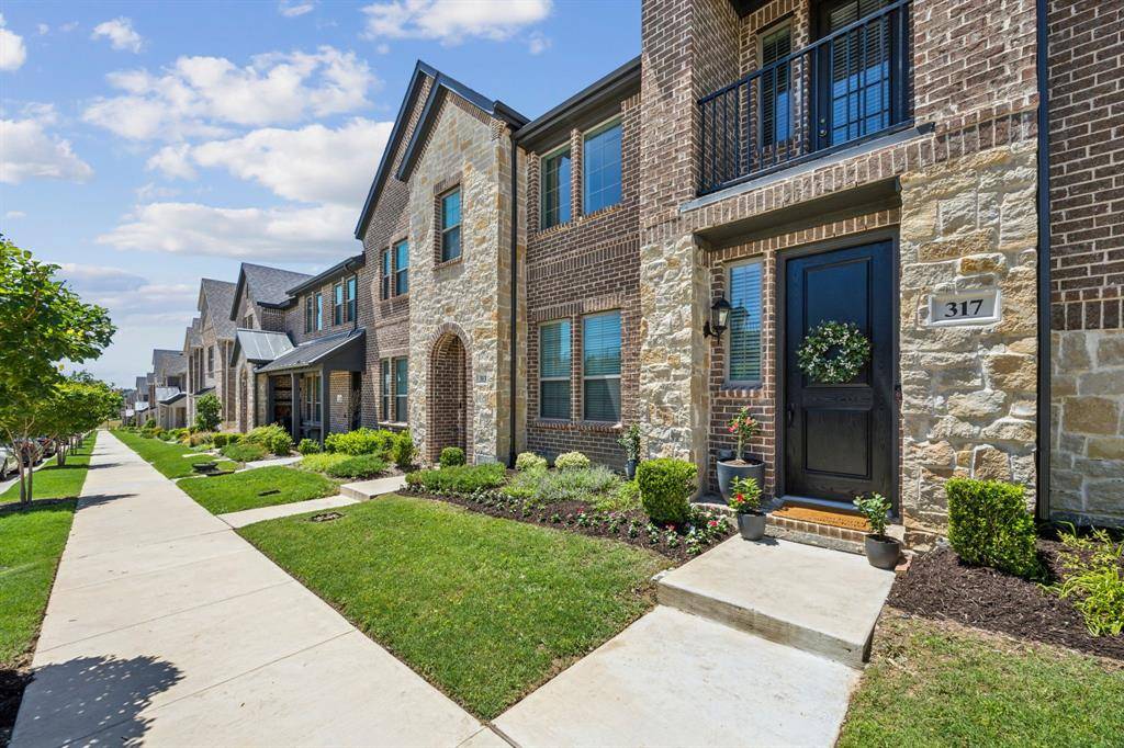 Flower Mound, TX 75028,317 Mcconathy Way