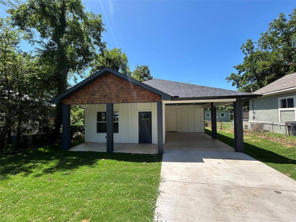 622 E Woodard Street, Denison, TX 75021