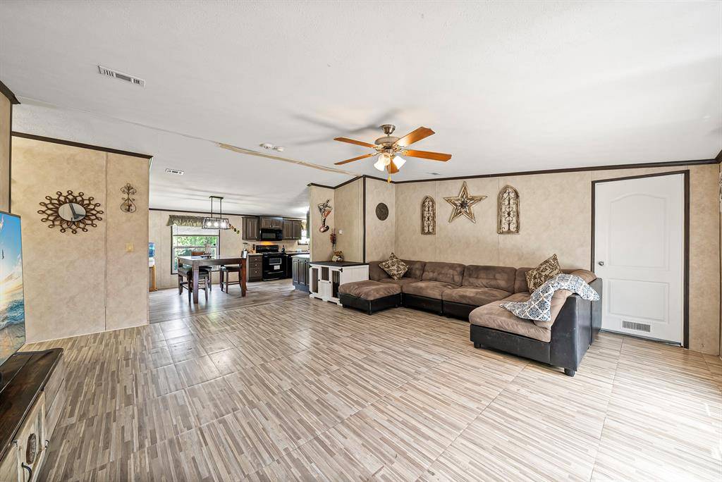 Rhome, TX 76078,156 Aydelotte Court