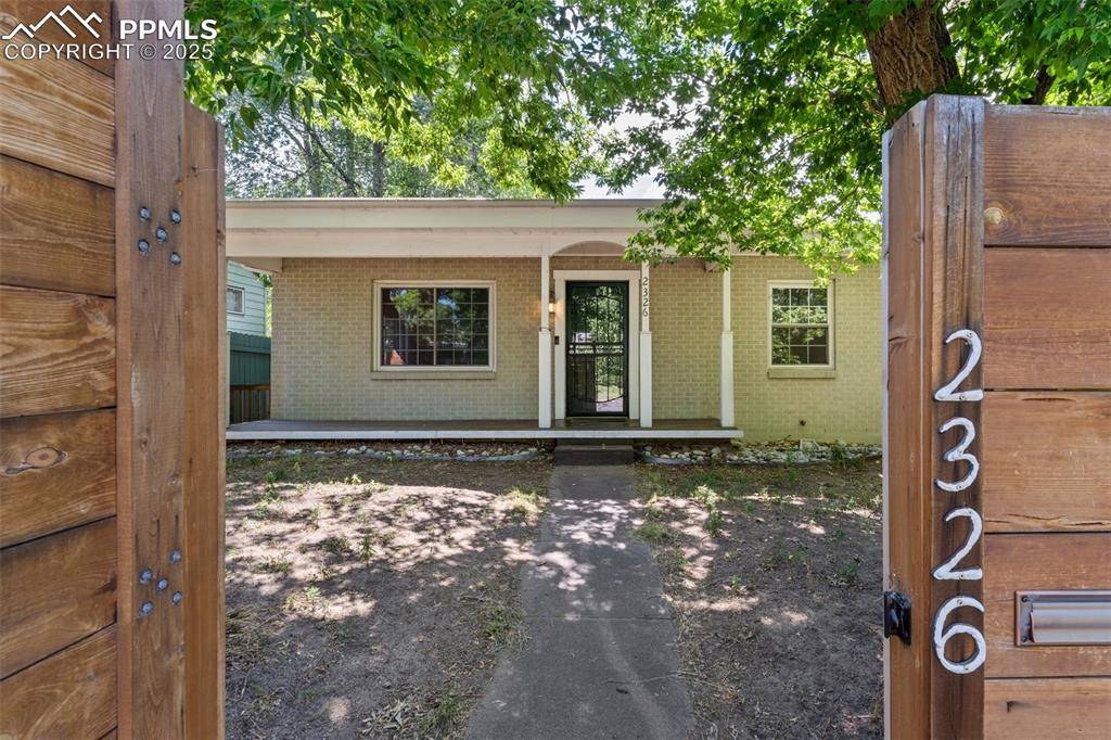 2326 N Meade AVE, Colorado Springs, CO 80907