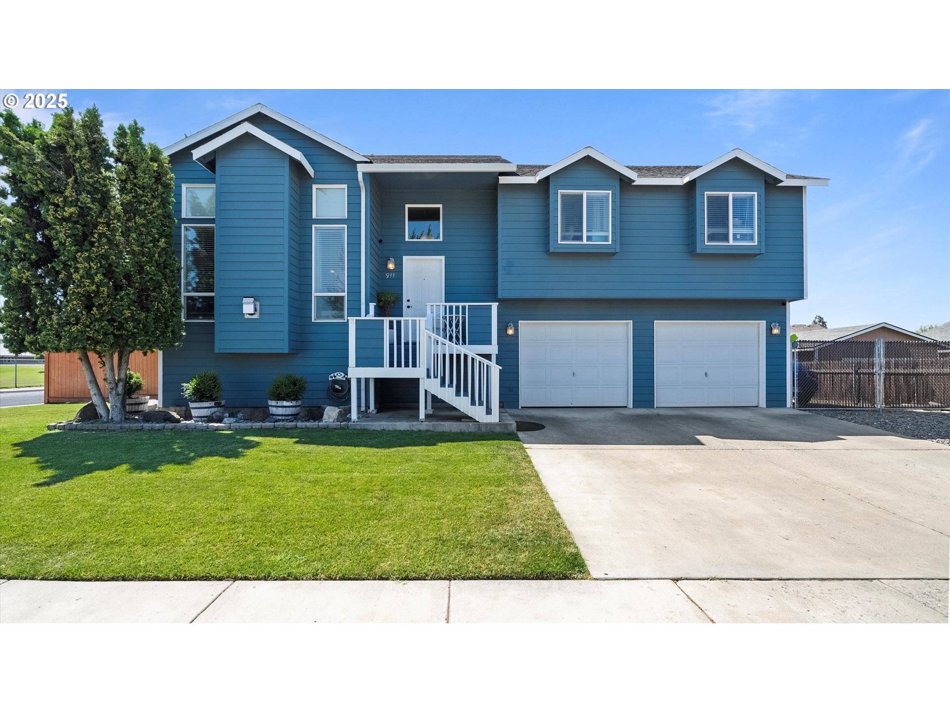 911 SW JOSEPH AVE, Hermiston, OR 97838
