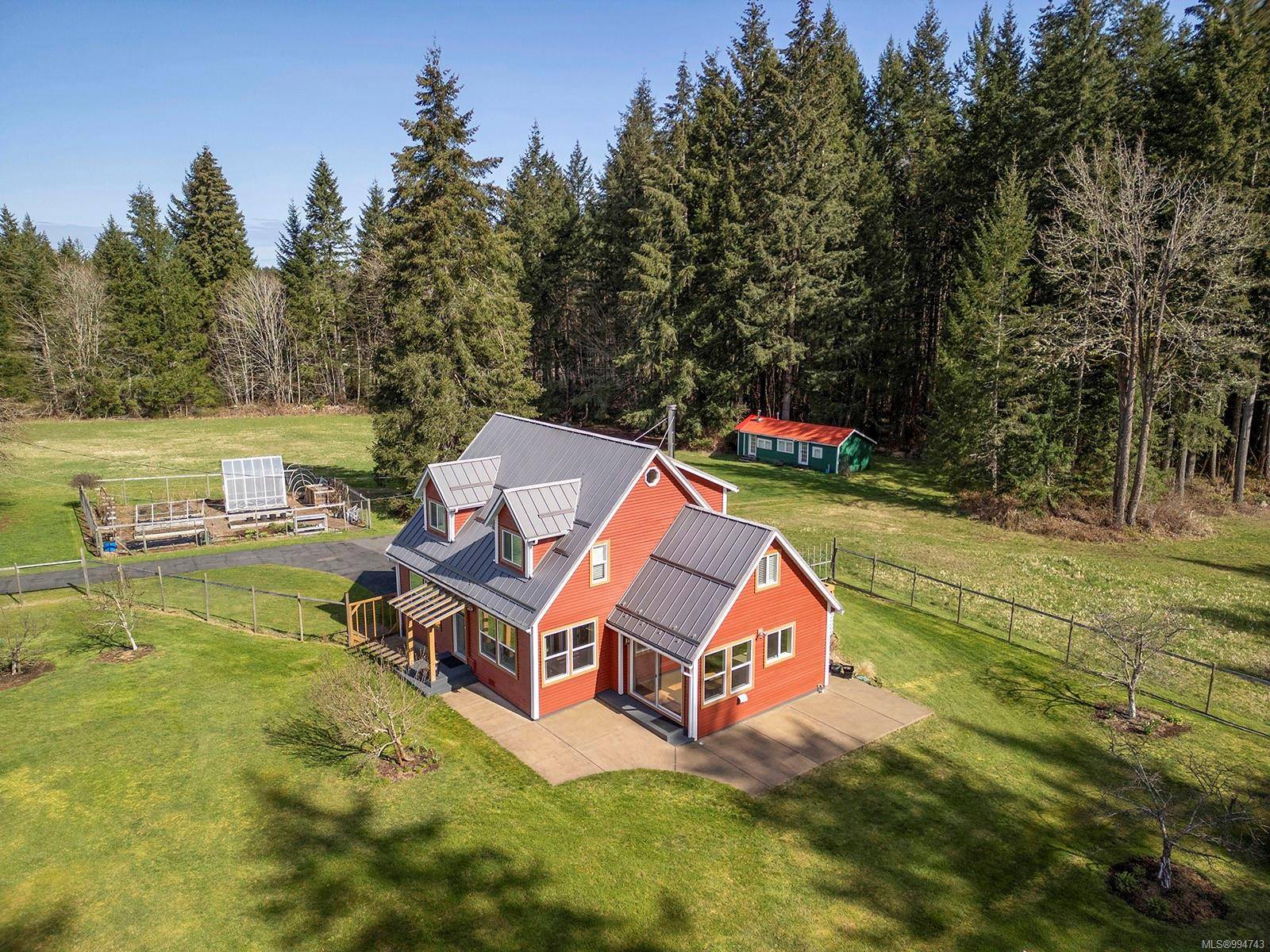 Black Creek, BC V9J 1G5,7792 Island Hwy N