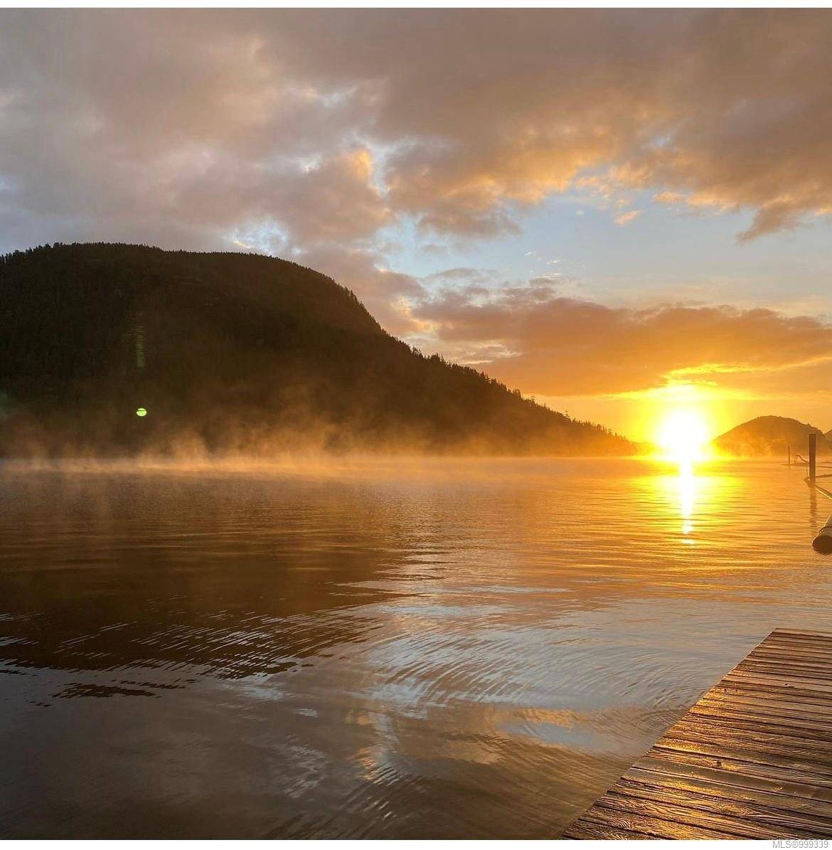 7363 Walton Rd, Honeymoon Bay, BC V0R 1Y0