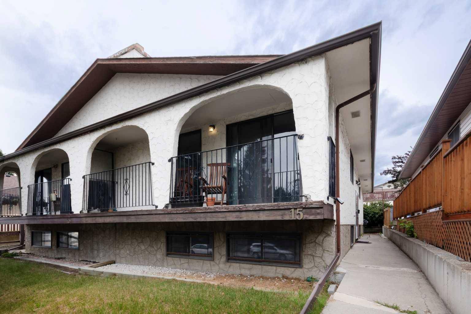 Calgary, AB T3A 2H1,15 Dalhousie CRES Northwest