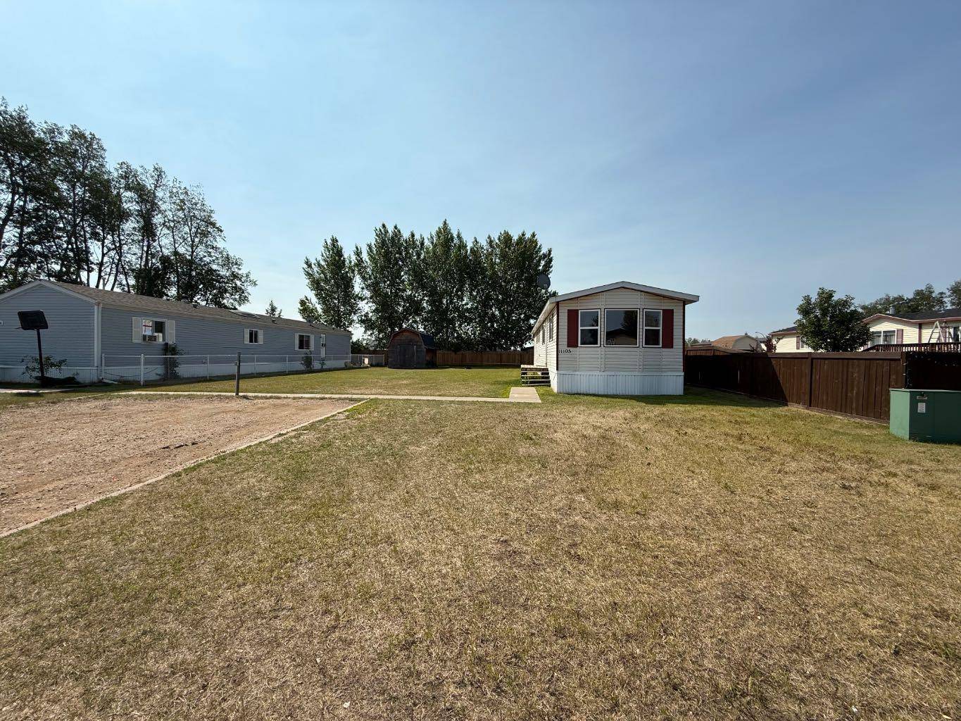 La Crete, AB T0H2H0,11105 103 Ave