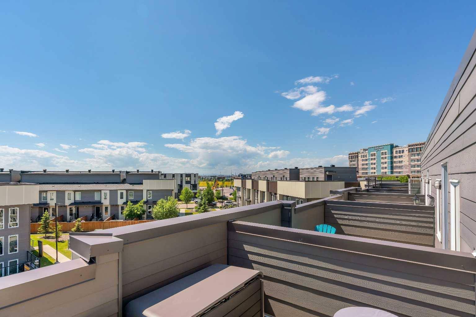 19500 37 ST SE #312, Calgary, AB T3M 2W9